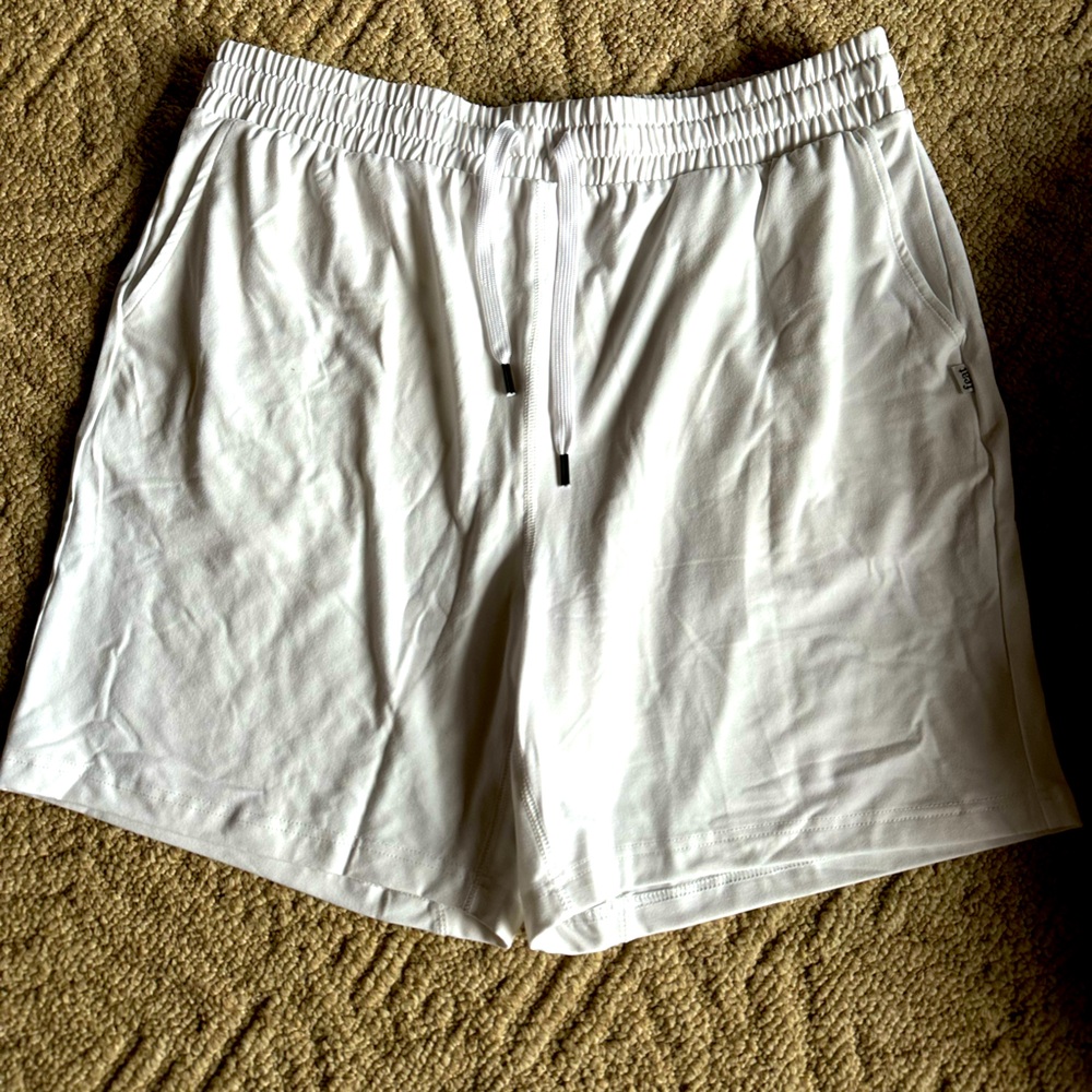 Feat Clothing Roam Shorts XL